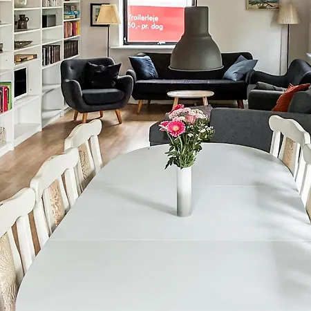 4 Bedroom Cozy Home In Allinge 펜션 *